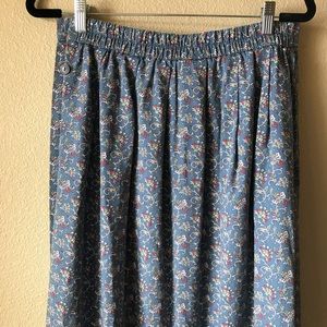 Northern Isles Flowing Floral Skirt